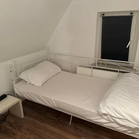 Charmantes Mit Kostenlosem Parkplatz * Pattensen (Harburg)