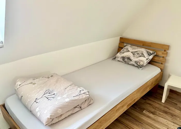Charmantes Mit Kostenlosem Parkplatz Apartmán